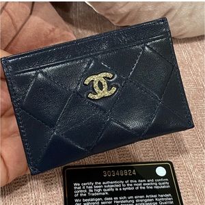 Chanel CC cardholder